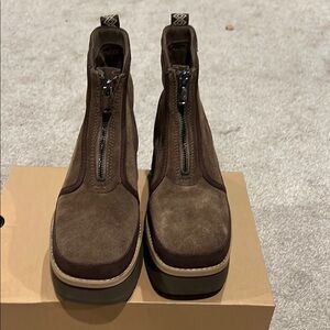 UGG Brown Combat Moto Boots Ankle Height Rubber Soles